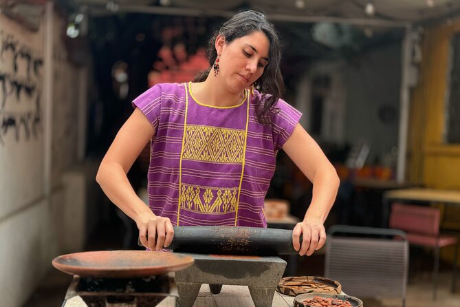 1 Hour Oaxacan Chocolate Making Class with Mole-making and Drinks - The Hands-On Steps: Toasting Cacao to Grinding Flavor