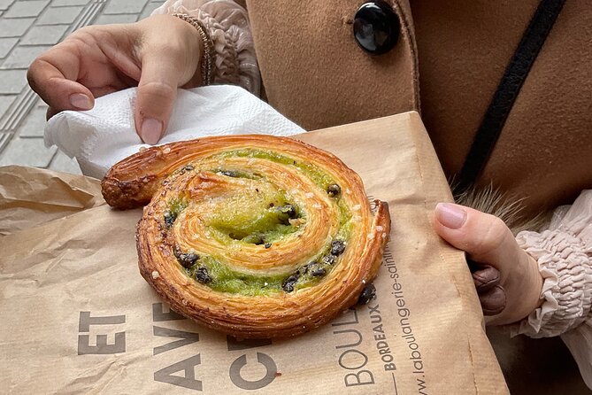 #1 Paris Chocolate and Pastry Food Tasting Tour - Who Should Book This Tour, and Who Should Skip It