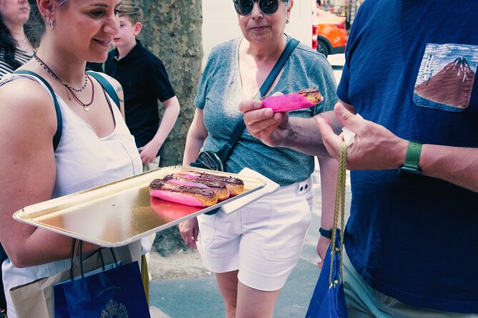 A Morning in Paris Food Tour: Croissants, Baguettes & Chocolate - Tea Tasting at Dammann Frères: A Pause in the Middle