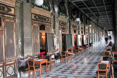 A Sweet Stroll Through Venice: Pastries, Chocolate, and Gelato - Start at Campo San Pantalon, Where the Facade Isn’t the Story