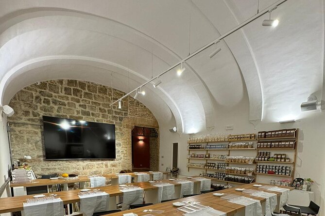 Artisan Chocolate Making Class in Perugia - Where It Fits in Your Perugia Day