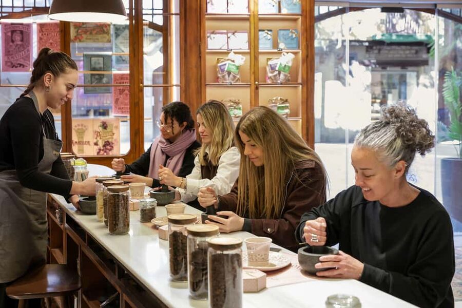 Barcelona & Chocolate Amatller History and Culture + Activity and Tasting - The Five-Sense Tasting Kit: Turning Snacking Into Skill