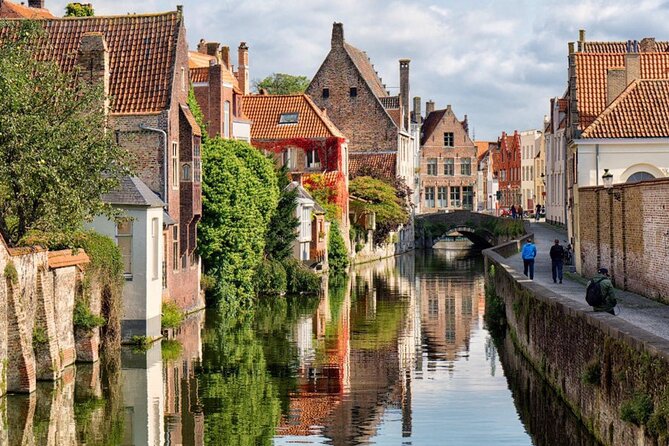 Bruges Highlights, Boat, Beer, Chocolate Day trip from Paris - Viewing Bruges from the Water: The Boat Ride Adds Big Value