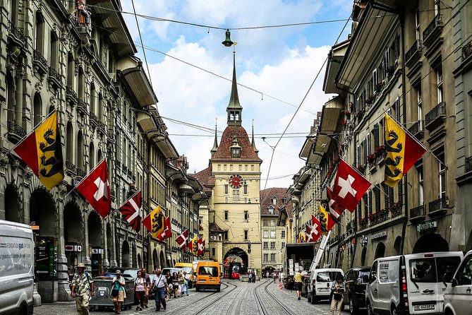Cheese, Chocolate and Wine in the Bern Region from Luzern - Broc and Maison Cailler: the chocolate factory where tasting is part of the show