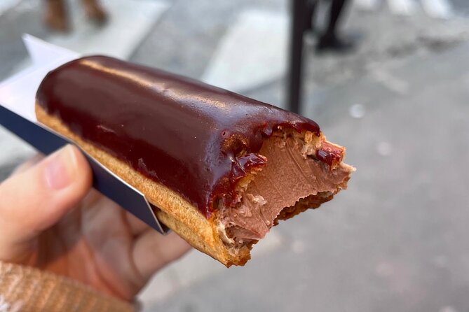 Chocolate and Pastry Walking Tour in Montmartre, Paris - Les Choupettes de ChouChou and Aux Merveilleux de Fred: for meringue lovers