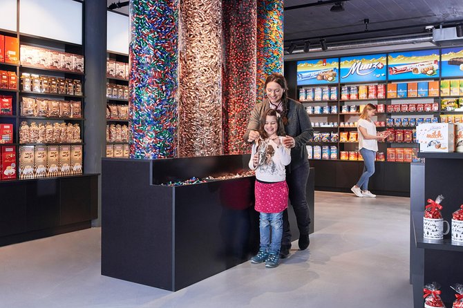 Chocolate factory Individual experience tour - Live Production (Tuesday–Friday): Getting Real-Time Sight Lines