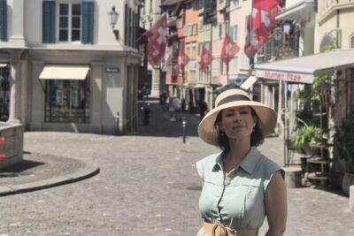 Chocolate Walking Tour in Zurich - What you actually do: the Old Town route and how it unfolds