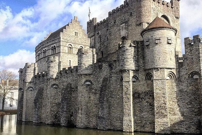 Discover authentic Ghent with historian & taste the best chocolate - Stadshal: The Contested Building With a Local Nickname