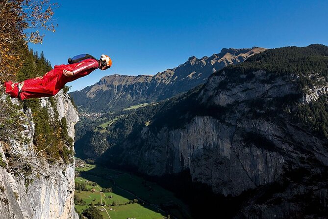 Discover Lauterbrunnen with CHEESE & CHOCOLATE - The cheese and chocolate stop: a real break, not an afterthought