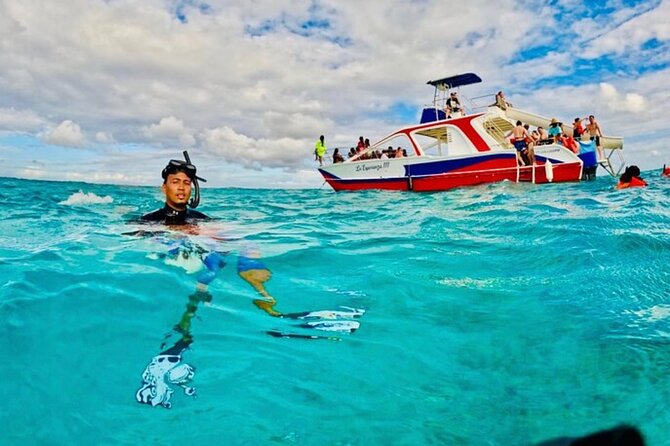 Full Day ATV, Coffee, Chocolate Tasting & Party Boat - Snorkeling on the Catamaran: Fish, Clear Water, and Included Gear