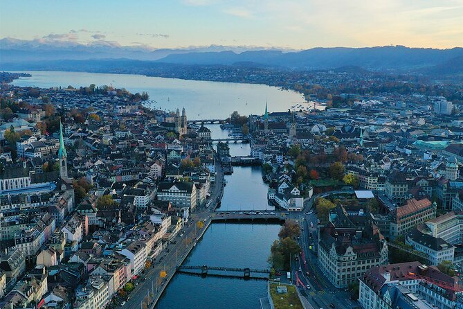 Full-Day Private Zurich Sightseeing Tour and Chocolate Tasting - Old Town viewpoints and the Lindenhof picnic moment