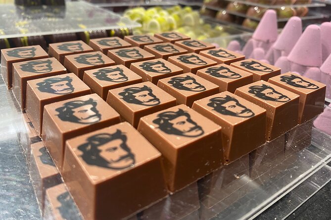 Ghent: Famous Belgian Chocolate Walking Tour with Tastings - A 2-hour chocolate walk that gets you set up fast