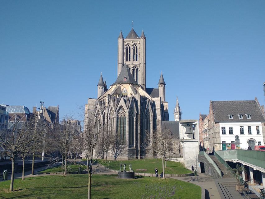 Ghent: Guided City Tour with Chocolate Tastings - The skyline stops: three medieval towers and the Belfry vibe