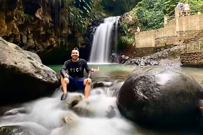 Grenada Highlights: City Tour, Fort, Chocolate, Rainforest- Falls - St. George’s City Tour: The Kind of Details You Can’t Google