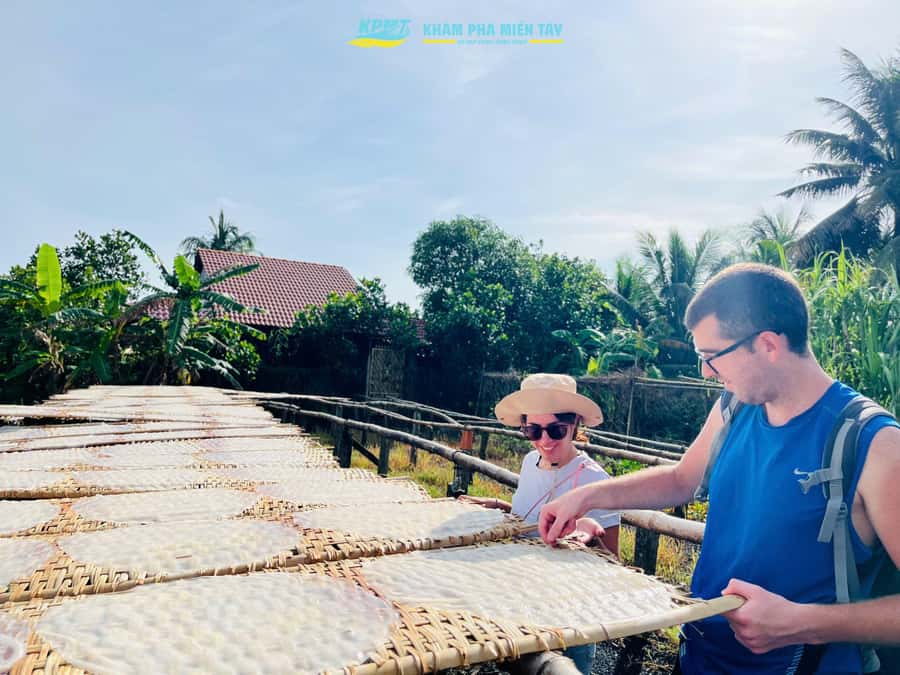 Group Tour: Floating Market, Rice Noodle, nursery vegatable - Key things worth planning for