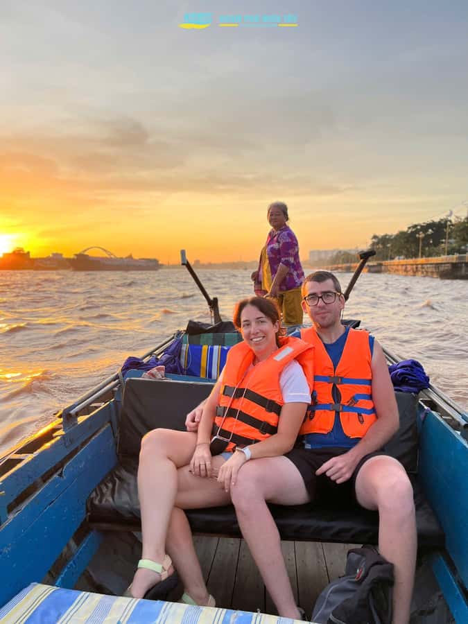 Group Tour: Floating Market, Rice Noodle, nursery vegatable - Nursery Vegetable Village and Dragon Fruit Garden: Farming Up Close
