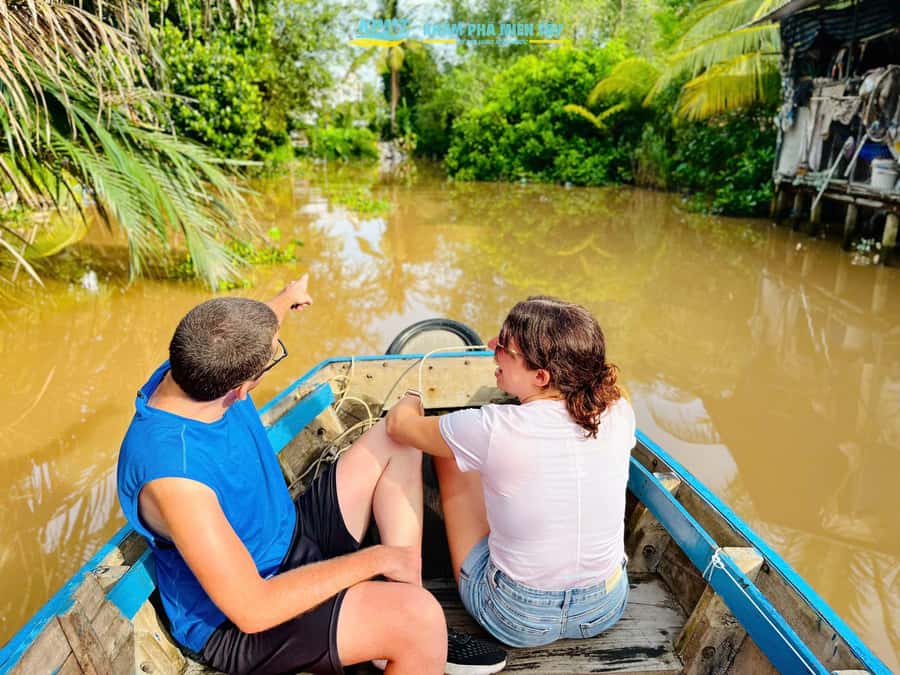 Group Tour: Floating Market, Rice Noodle, nursery vegatable - Canal Cruise With Coconut-Lined Water: Boats, Timing, and Optional Rowing