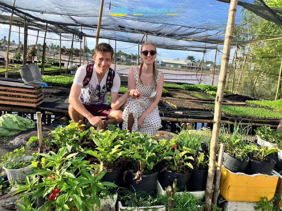 Group Tour: Floating Market, Rice Noodle, nursery vegatable - Practical Tips: What to Bring (and What to Avoid) on a Boat Day