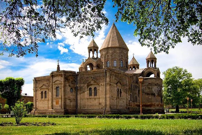 Group Tour: Hovhannavank, Saghmosavank, Chocolate House, Aghtsk - Key highlights worth aiming for