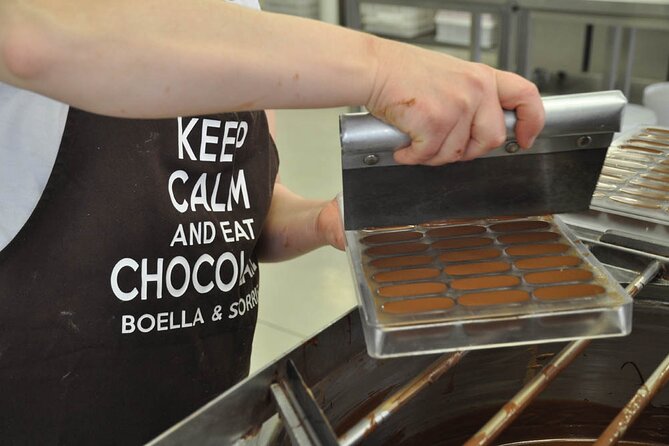 Guided Tour of the Chocolate Factory: Tasting Included - Via Poliziano Meeting Point and the 1-Hour Rhythm