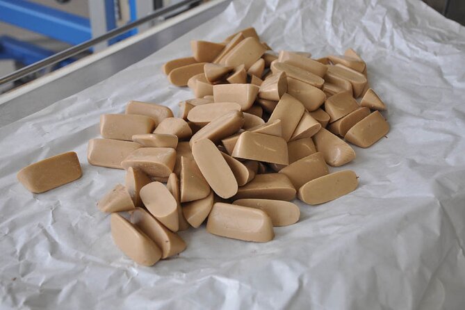 Guided Tour of the Chocolate Factory: Tasting Included - Shop After the Tour: Turning Learning Into Souvenirs