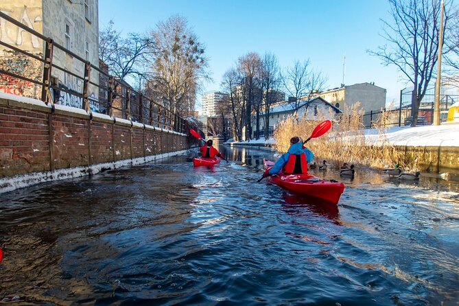 Guided Winter Kayak Tour in Gdańsk & Hot Chocolate Treat - Hot Chocolate on the Water: The Best Kind of Winter Break