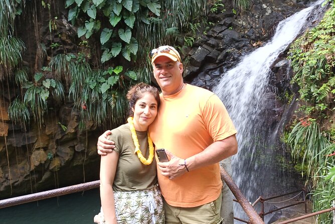Half-Day Hawaiian Leis Chocolate Waterfalls Beach Tour - A half-day itinerary that actually feels like a day