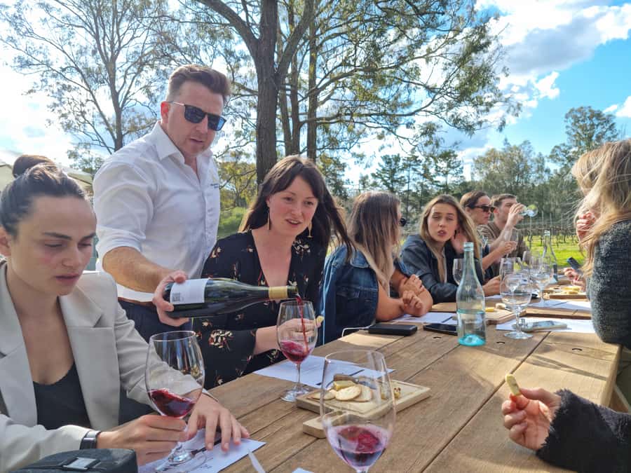 Hunter Valley: Wine, Gin, Cheese and Chocolate Tour - Hunter Valley in a Single 6-Hour Stretch