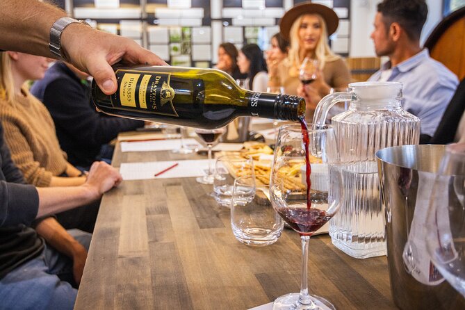 Hunter Valley Wines, 2-Course Lunch, Cheese & Chocolate Tour - Audrey Wilkinson Vineyard: your first guided tasting moment