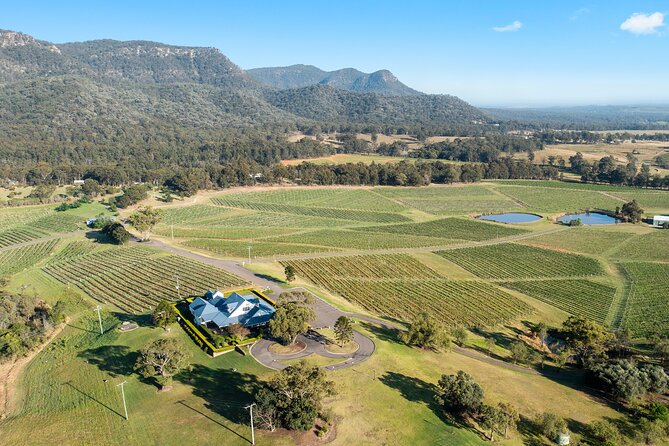 Hunter Valley Wines, 2-Course Lunch, Cheese & Chocolate Tour - The Hunter Valley Wine Country drive and first orientation stop