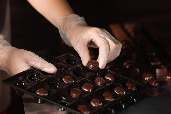 Kansas City’s Sweet Escape Private Tour: Chocolate & Wine Tour - Key highlights at a glance