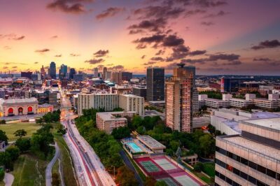 Kansas City’s Sweet Escape Private Tour: Chocolate & Wine Tour - First stop: Kansas City orientation (40 minutes)