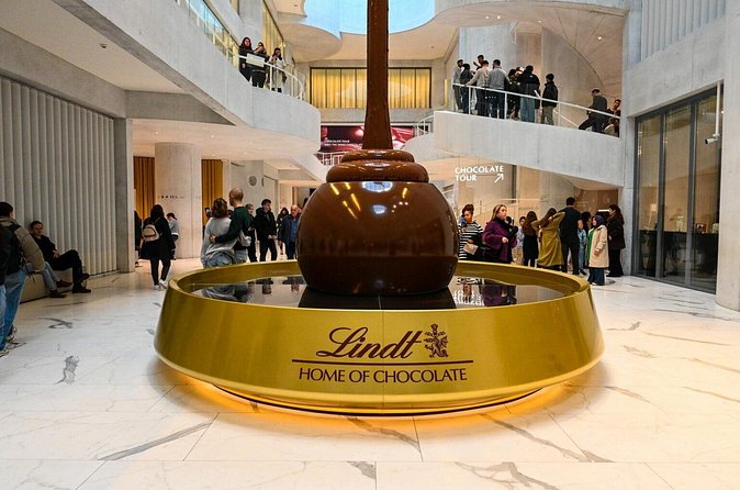 Lake Zurich Cruise and Lindt Home of Chocolate Visit - Using the Included 24-Hour Transit Ticket Like a Smart Local