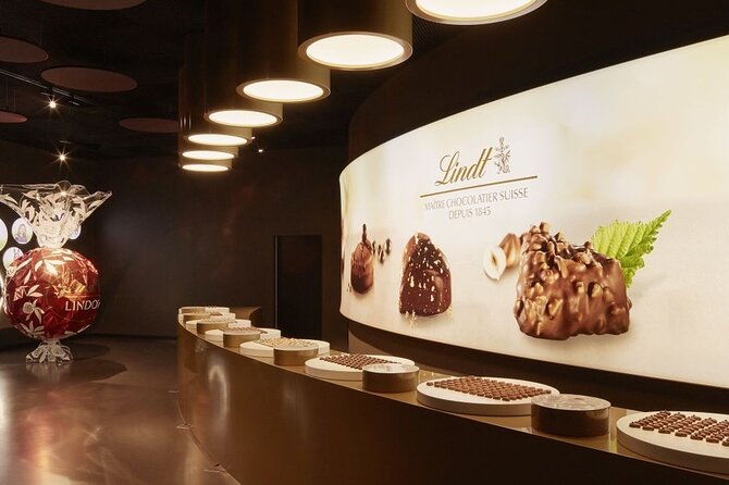 LINDT Home of Chocolate, Cruise On Lake Zurich And Old Town Walking Tour - The practical side: transportation, tickets, and what you actually get