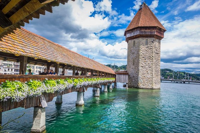 Lucerne CH Experience: Cheese, Chocolate, Chapel Bridge & Château - Lucerne Castle: included tickets, fast elevator, big alpine views