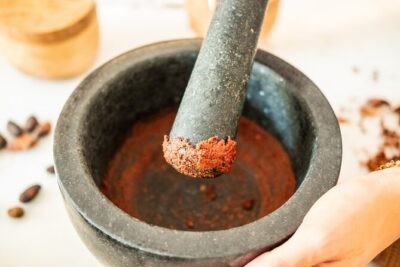 Make Your own Amazing Chocolate in Notting Hill - Cocoa tasting: origins and percentages that make flavor make sense