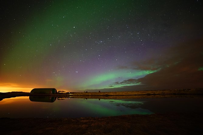 Northern Lights Minibus Tour with Hot Cocoa, Blankets & Photos - The Main Aurora Spot: Hot Cocoa, Blankets, and Photo Moments