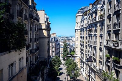 Paris Chocolate, Macaron & Pastry Food Tour: 10 Gourmet Tastings - Montmartre Start: Walking a Hill and Tasting Parisian Classics