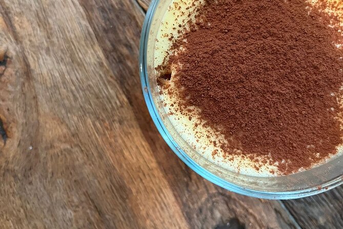 Pizza Cooking Class with Tiramisù and Wine Tasting in Milan - Wine Tasting With Prosecco and Food Pairing Logic