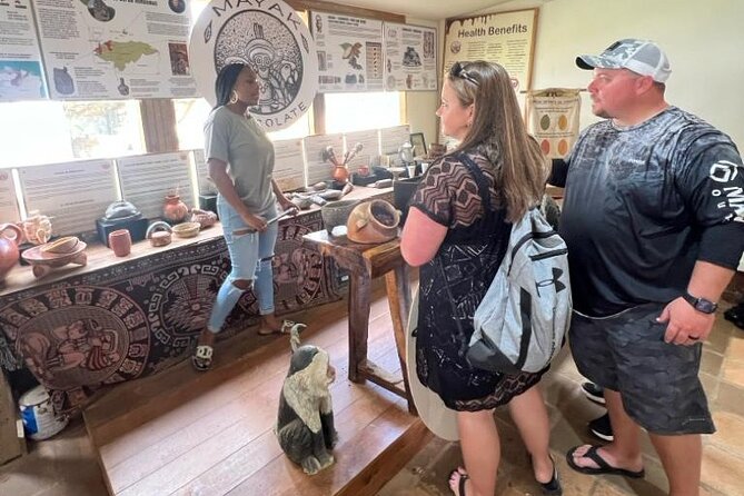 Private City Tour, Chocolate and Rum Factory - A Sweet, Easy Plan for Roatan in Half a Day