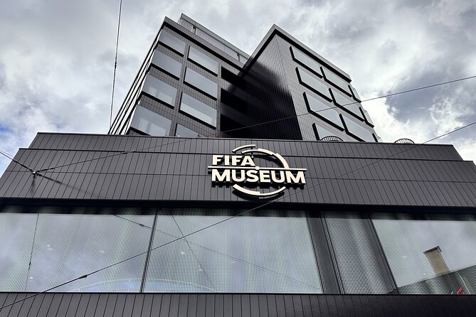 Private Day Tour Lindt Home of Chocolate and FIFA Museum Zurich - A full-day Zurich mashup: football, chocolate, animals, city views