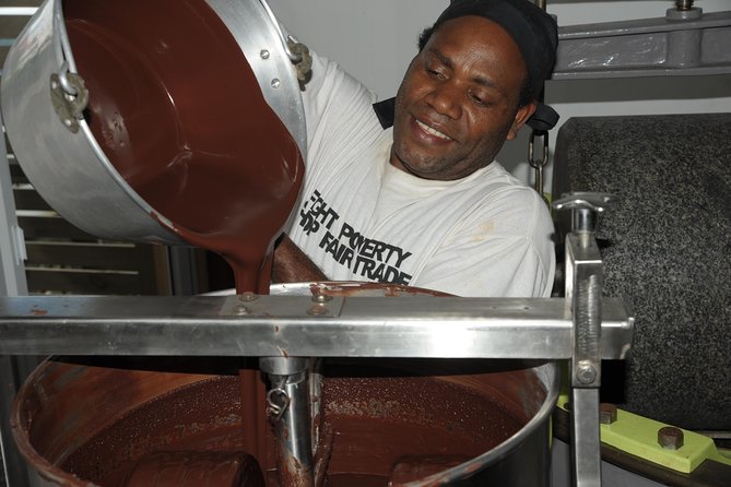 Private Tour to Aelan Chocolate Factory in Port Vila - A beans-to-bar stop that’s actually about Vanuatu