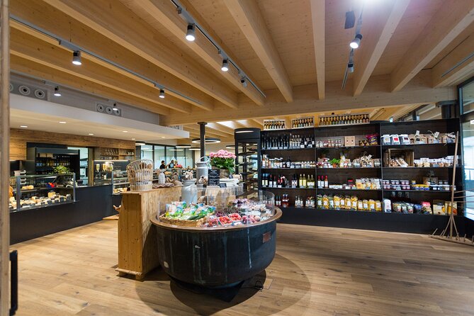 Rapperswil, Cheese, and Lindt Home of Chocolate from Zurich - Should You Book This Zurich Cheese-and-Chocolate Day Trip?