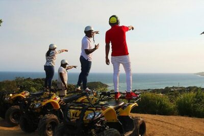 Roatan ATV Sightseeing, Sloth & Monkeys, Chocolate & Rum Factory - Eco Wildlife Park: Sloths and Monkeys Up Close