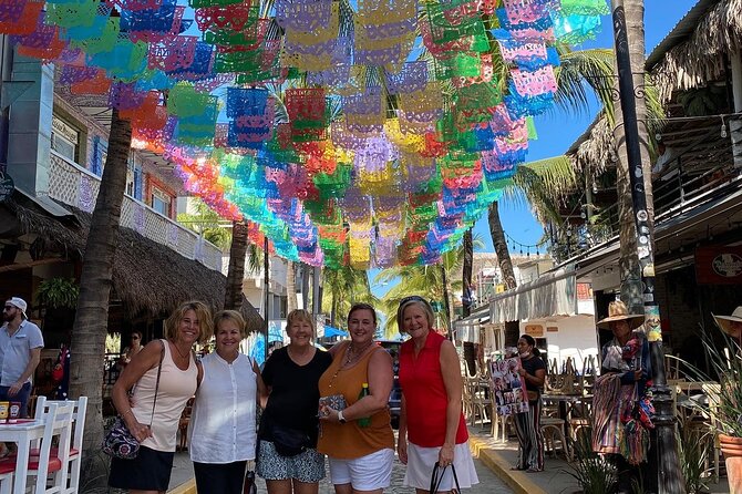 Sayulita Magical Town Tour: Local food, and chocolate. - Stop 1: Mercado del Pueblo (Sayulita Farmers Market) and what to do there