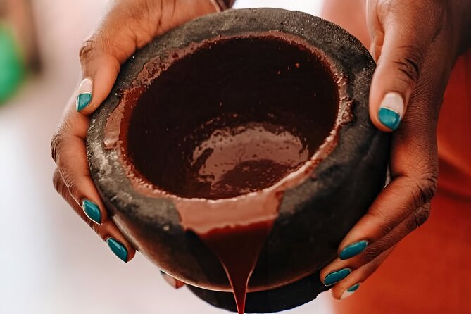 St Lucia Chocolate Making Marigot Bay & Souvenir Shopping - Pickup and transport: why it feels like a private outing