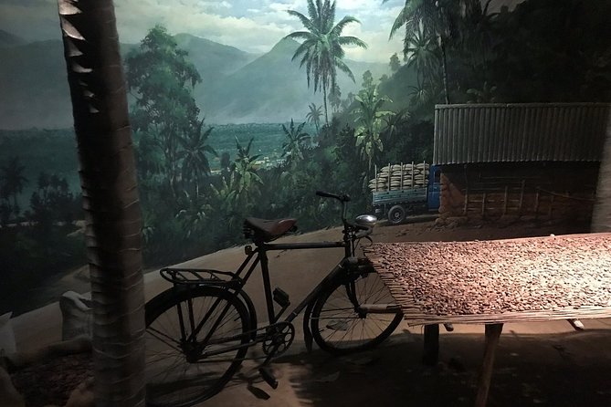 Swiss Chocolate Adventure at Swiss Museum of Transport in Lucerne - What You Learn About Chocolate: From Cocoa to Swiss Production