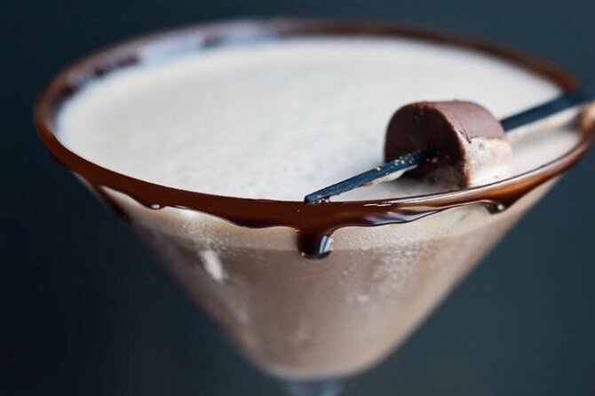 The Chocolate Cocktail Club London - When to Go: Tuesday Hours and a 1-2 Hour Plan