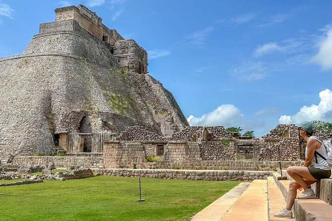 Tour to Uxmal Kabah and Chocolate Museum from Mérida - Getting from Mérida: pickups, timing, and how the day starts