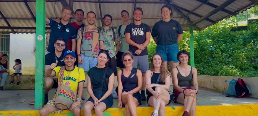 Trekking History and Indigenous Heritage in Minca + Cacao & Coffee + Waterfall - Cacao & coffee with an Arhuaco family: more than a farm stop